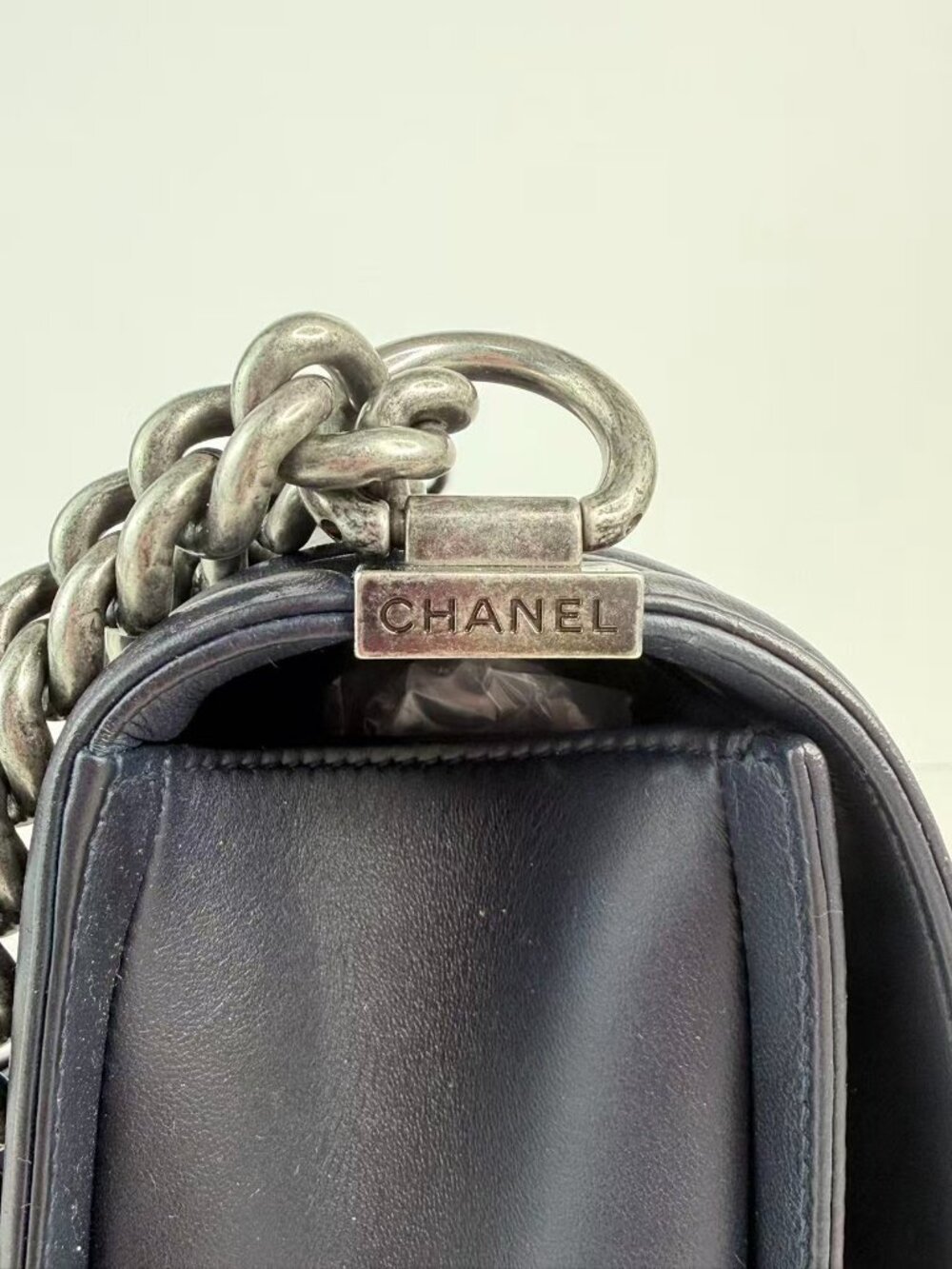 Channel the boy crossbody bag - Picture 10 of 12
